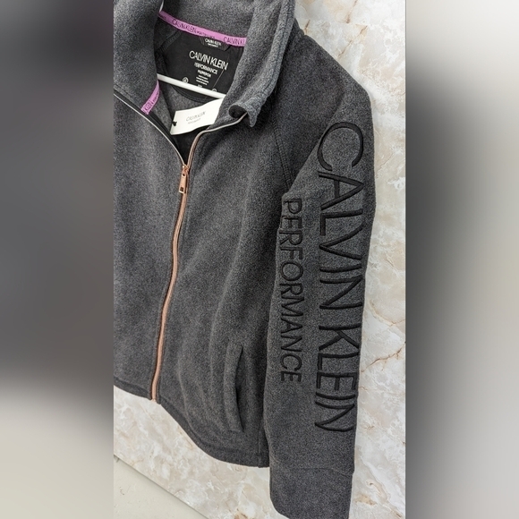 NWT Calvin Klein Performance Gray jacket Size PS - Picture 1 of 15